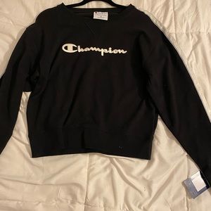 crew neck